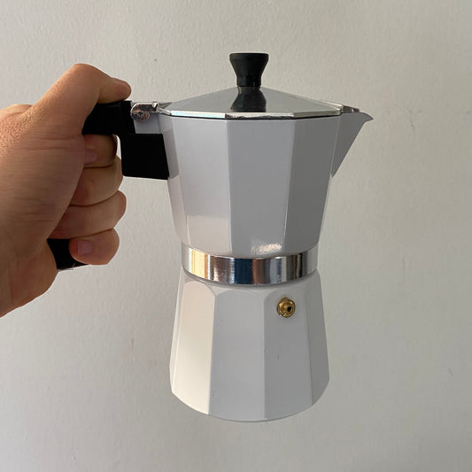 Cafetera Moka Italiana 6 Tazas (Blanco / Negro)