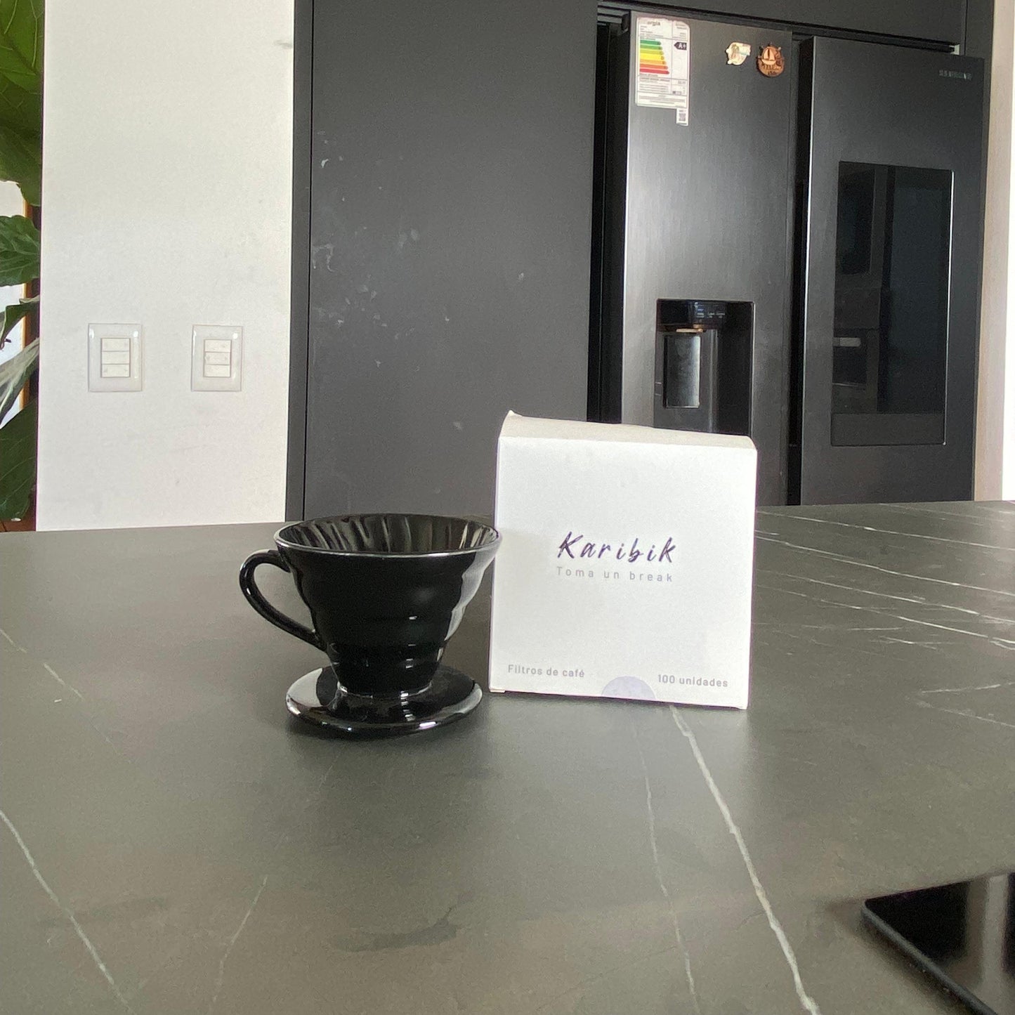 Cafetera V60 + 100 filtros