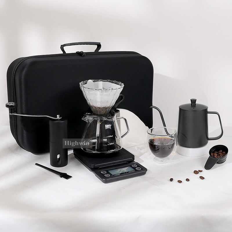 Set de Café Filtrado Portátil (9 piezas) – con Maleta - Café Kiltro cl